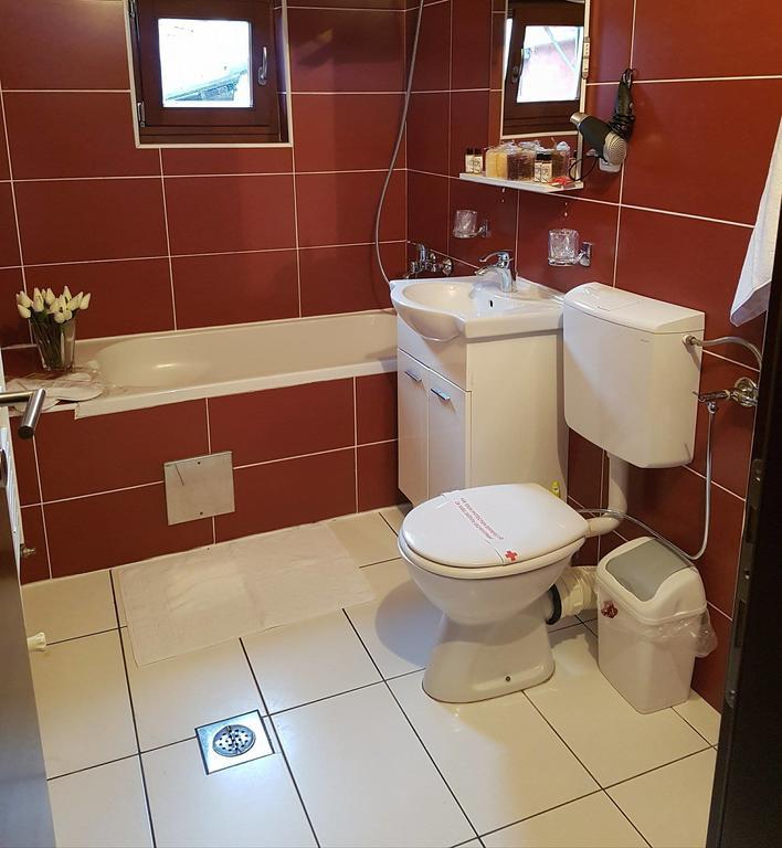 Hotel Irmak Сараево Екстериор снимка