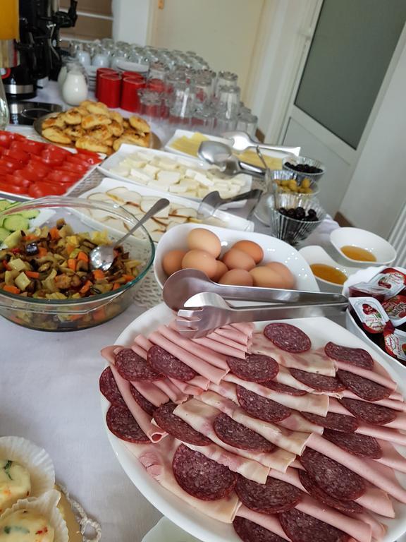 Hotel Irmak Сараево Екстериор снимка