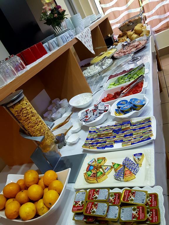 Hotel Irmak Сараево Екстериор снимка