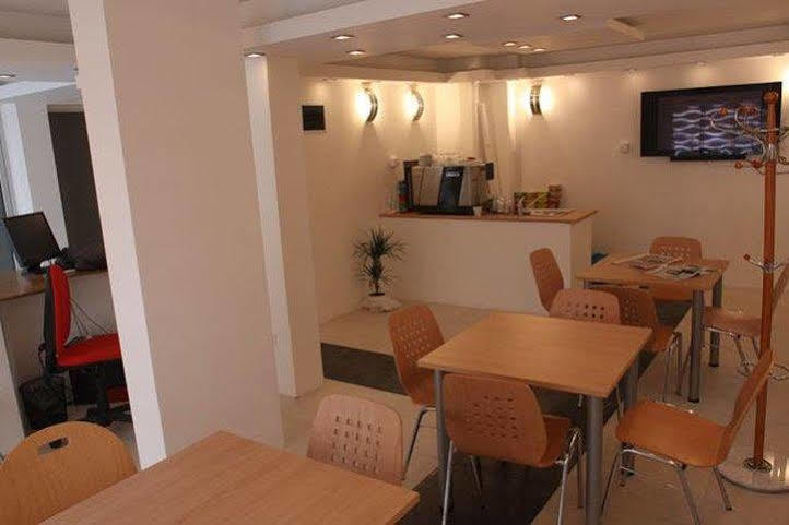 Hotel Irmak Сараево Екстериор снимка