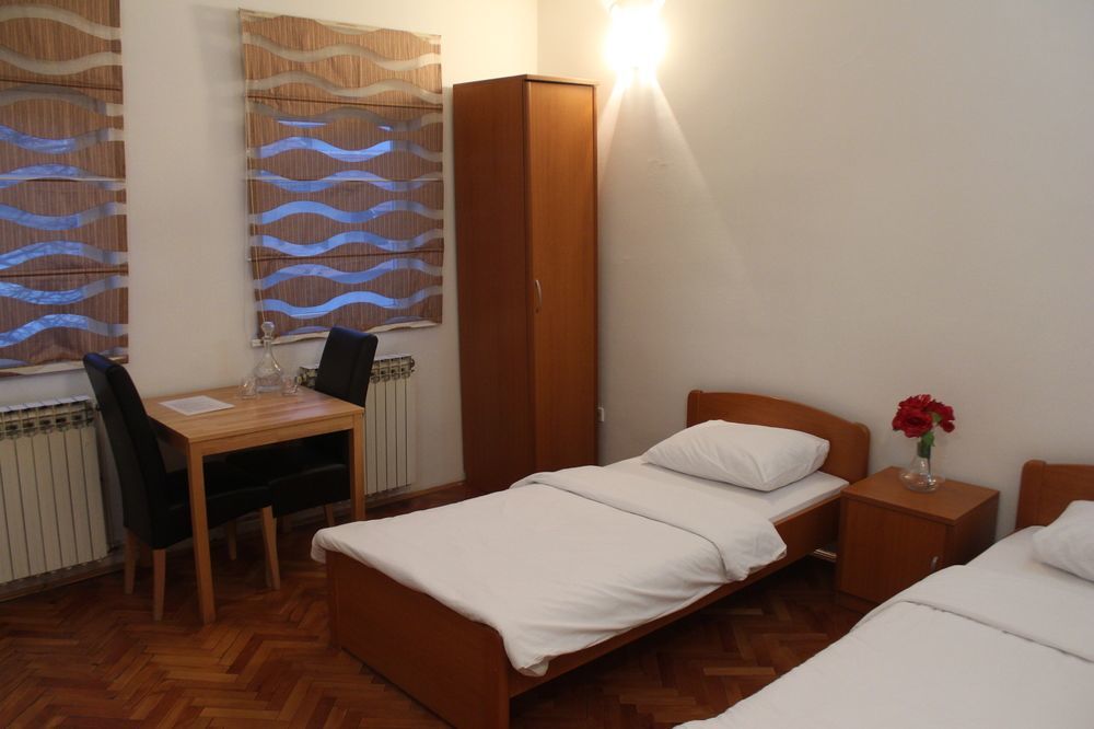 Hotel Irmak Сараево Екстериор снимка