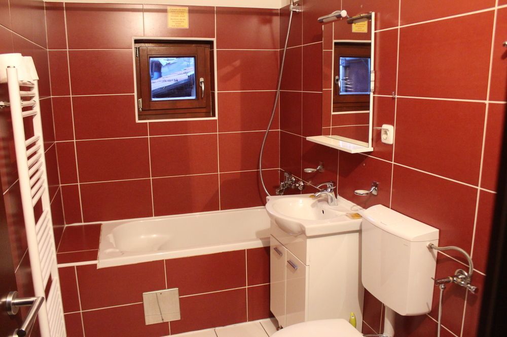 Hotel Irmak Сараево Екстериор снимка