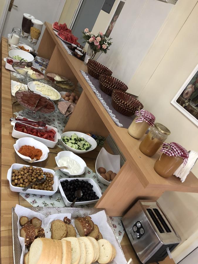 Hotel Irmak Сараево Екстериор снимка
