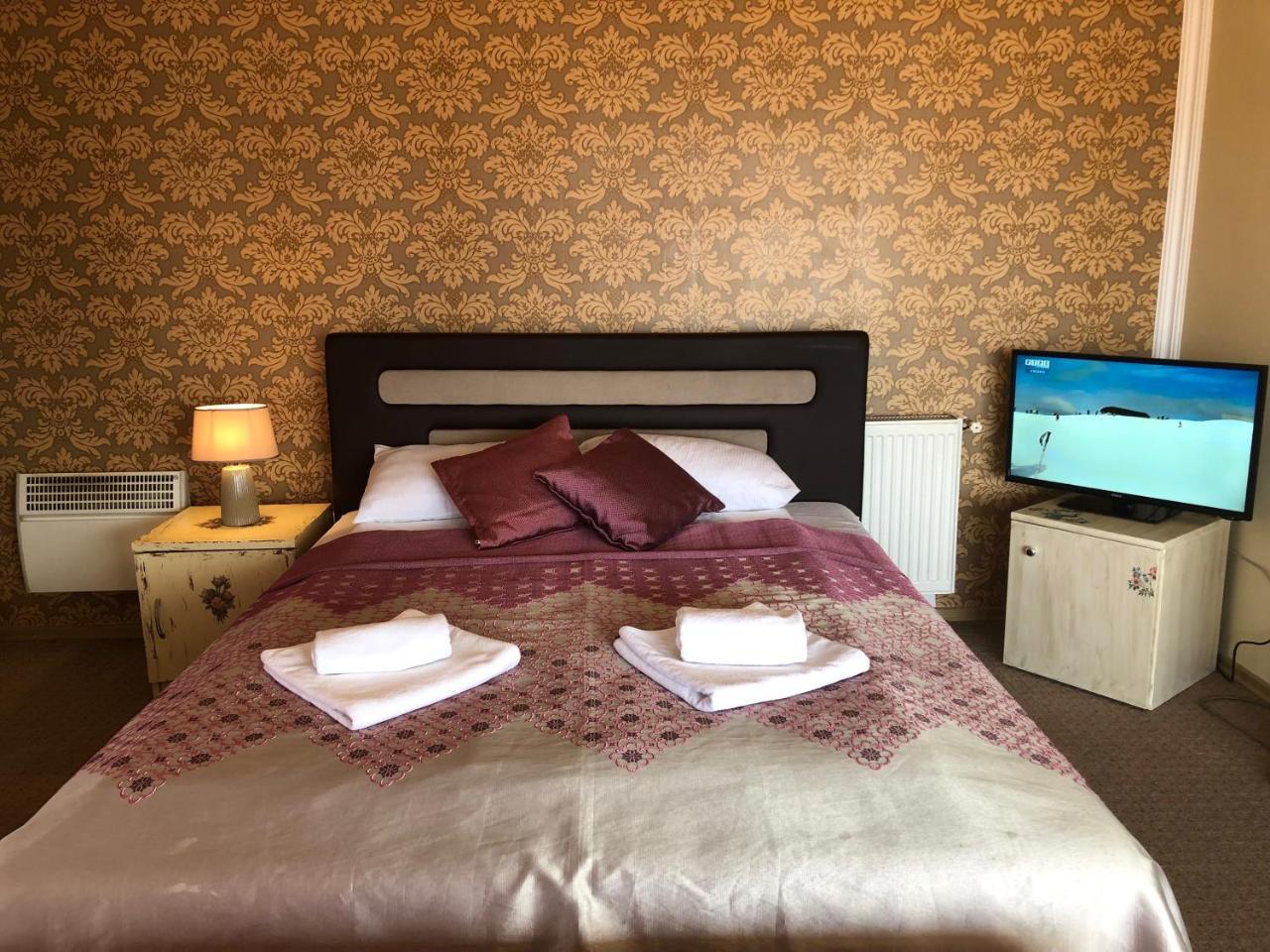 Hotel Irmak Сараево Екстериор снимка
