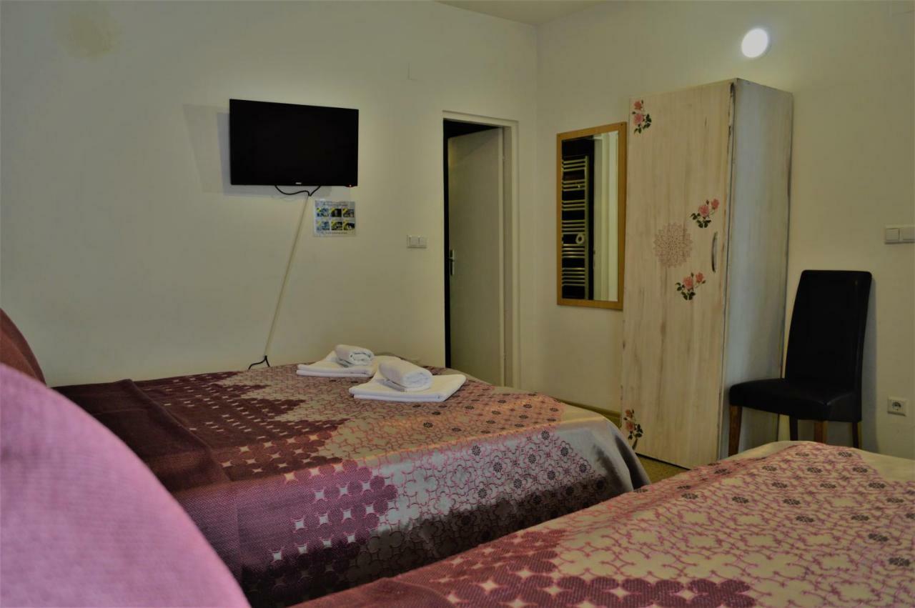 Hotel Irmak Сараево Екстериор снимка