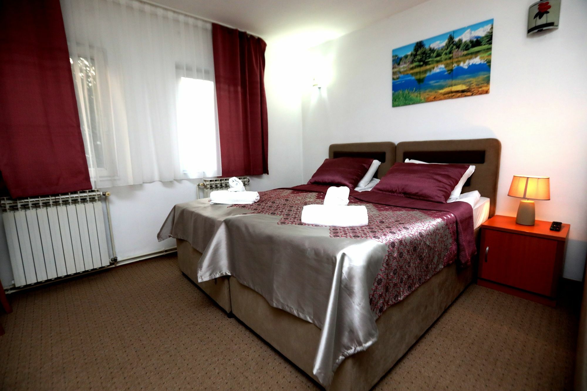 Hotel Irmak Сараево Екстериор снимка