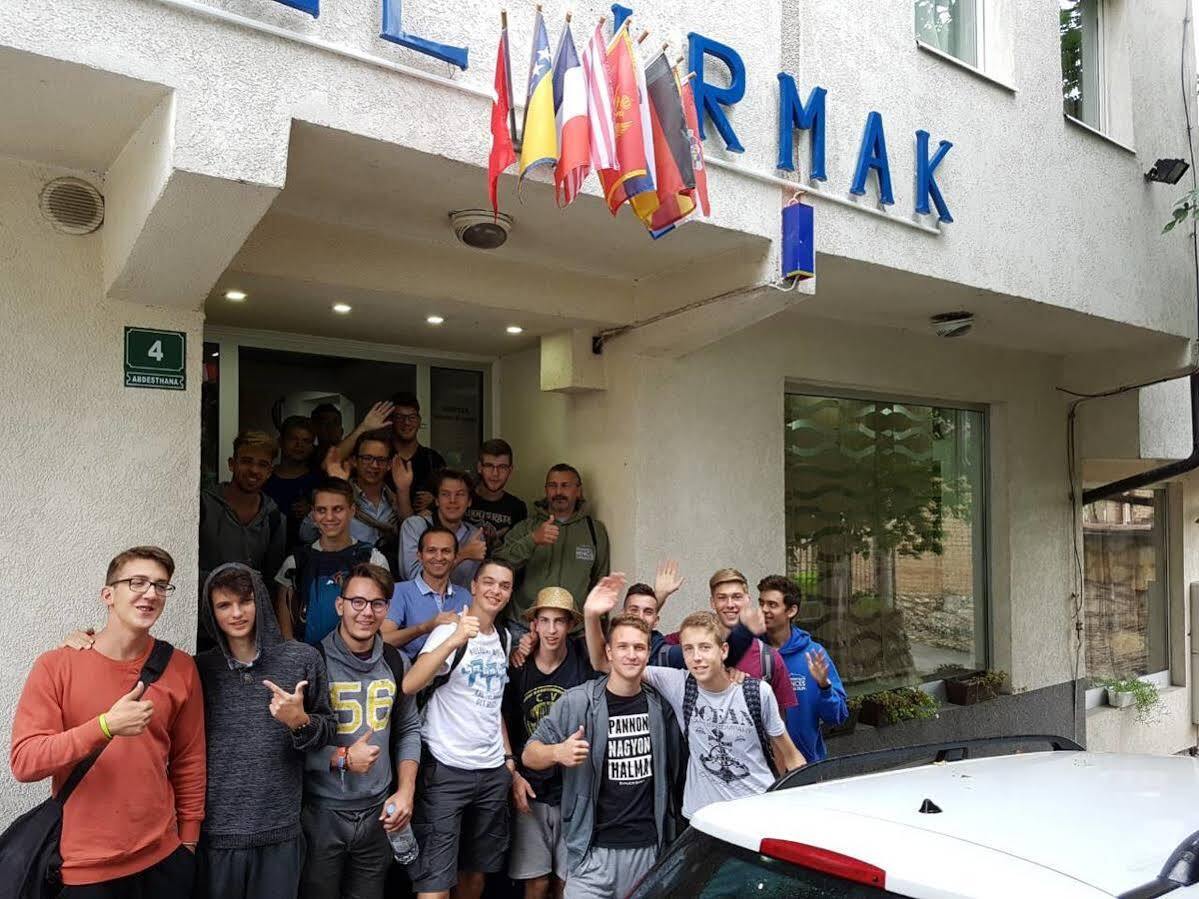Hotel Irmak Сараево Екстериор снимка